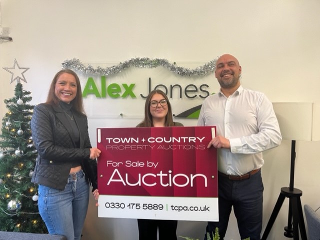 Town and Country are delighted to announce their partnership with Alex Jones Estate Agents.