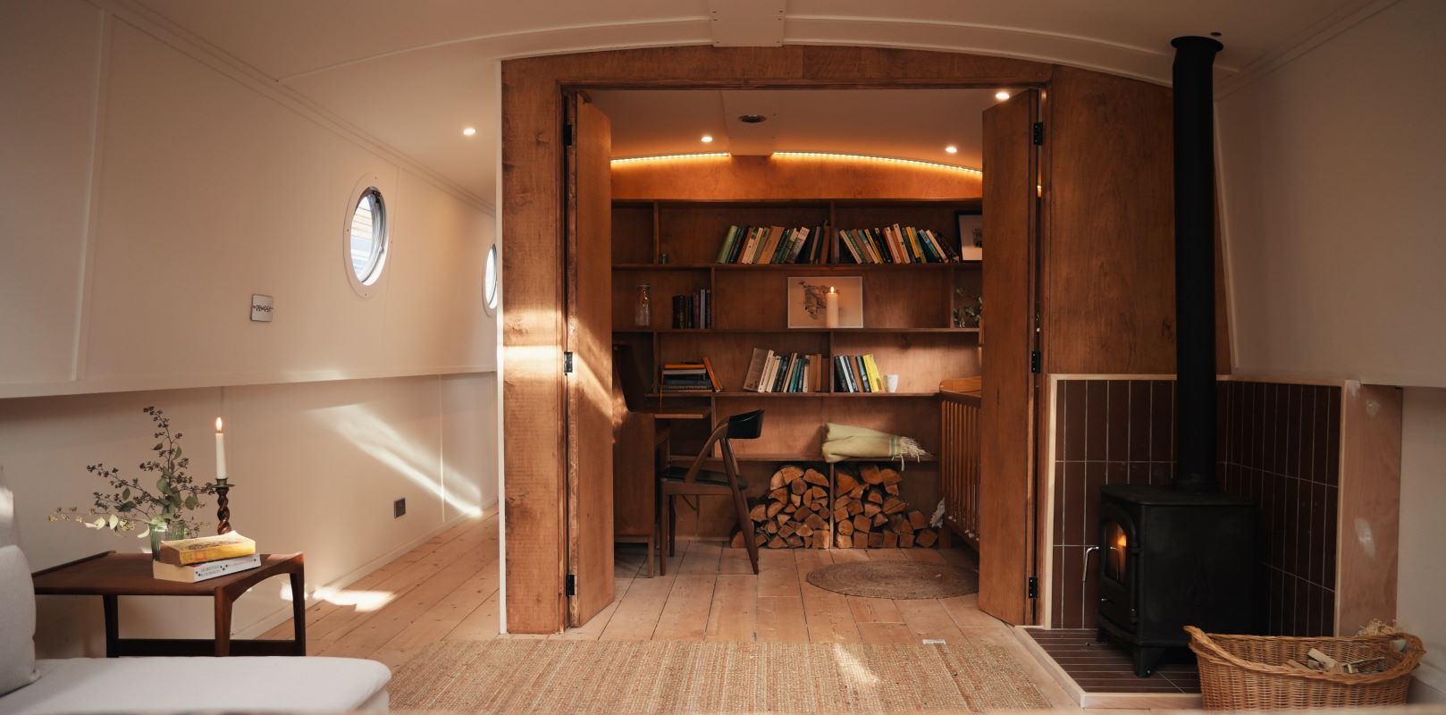 The Canal Boat Featured in The Times: Pomeroy Heads to Auction