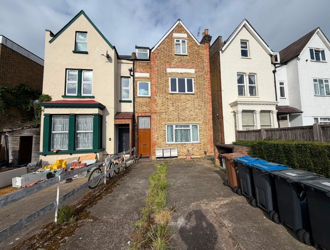 July Property Auction: A Look at the Results